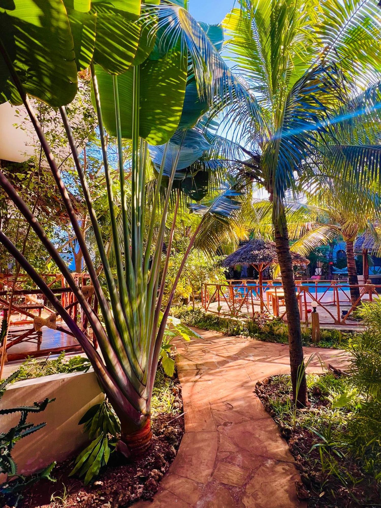 Hotel Tropical Nungwi Exterior foto