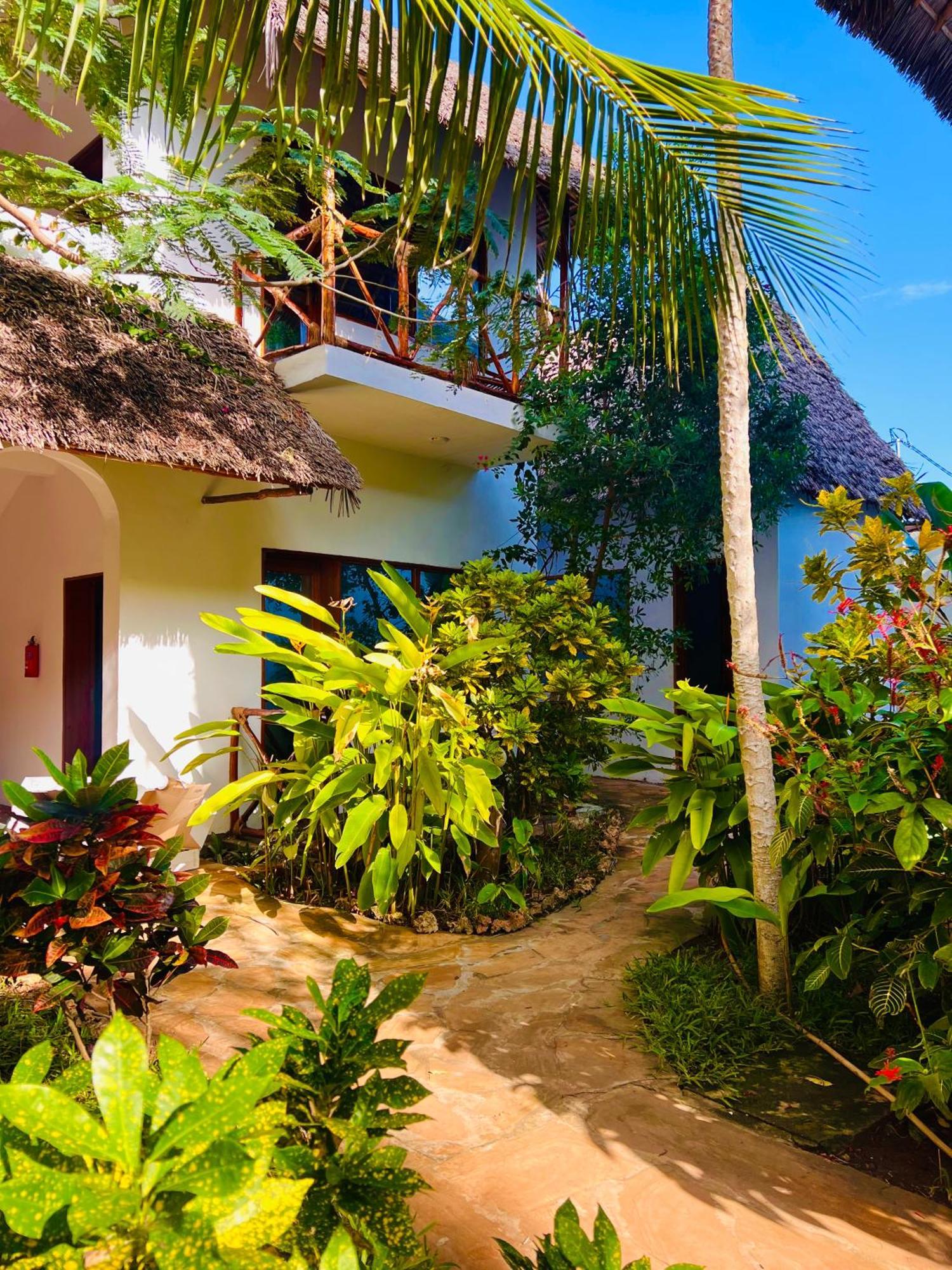 Hotel Tropical Nungwi Exterior foto