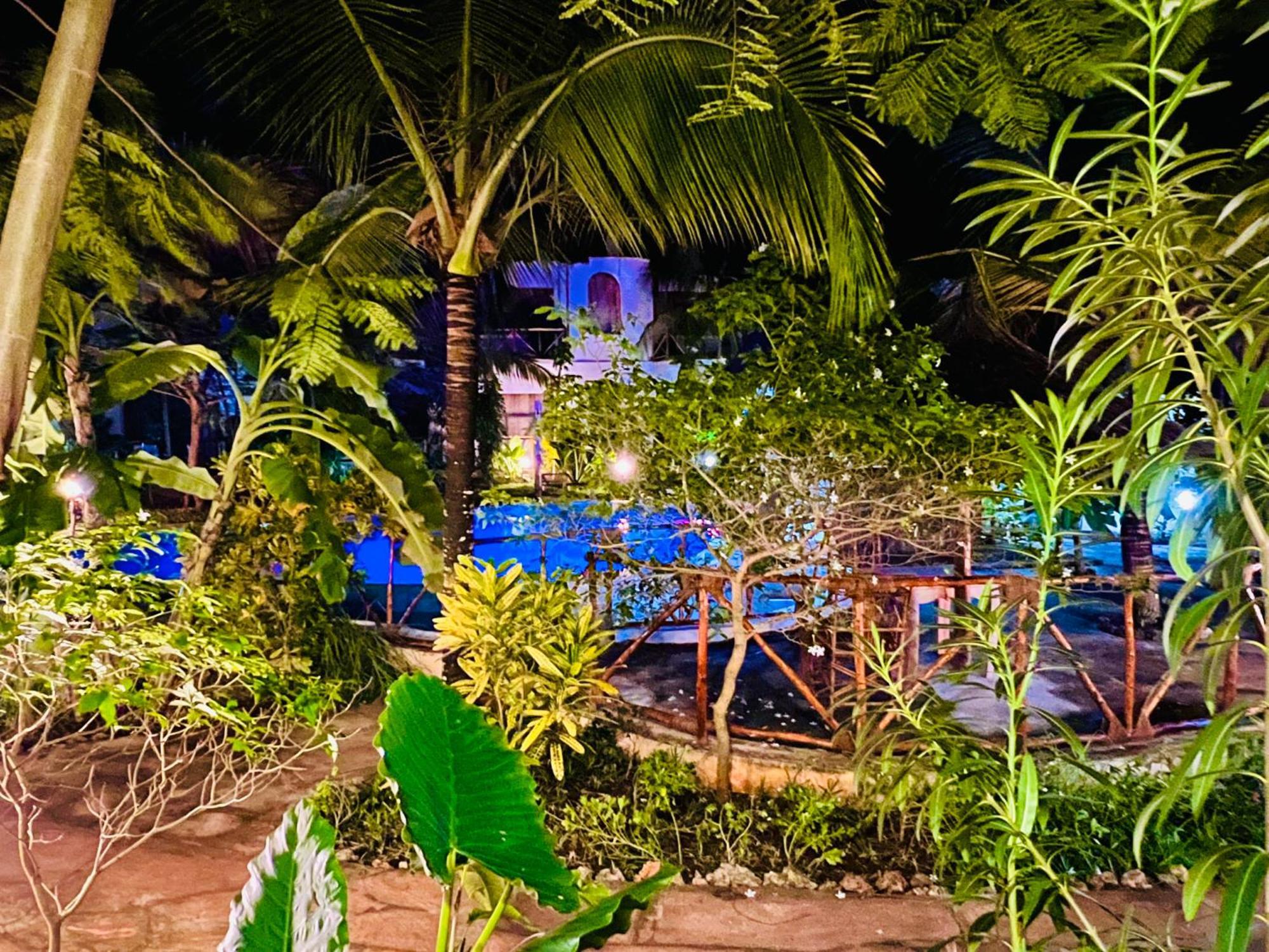 Hotel Tropical Nungwi Exterior foto