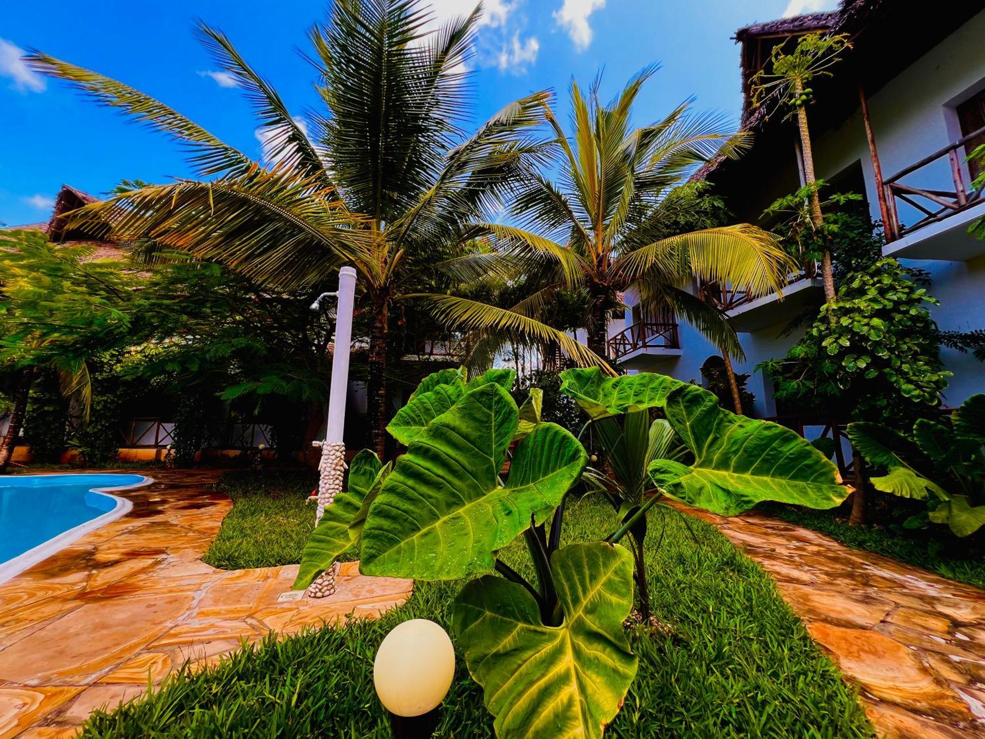 Hotel Tropical Nungwi Exterior foto