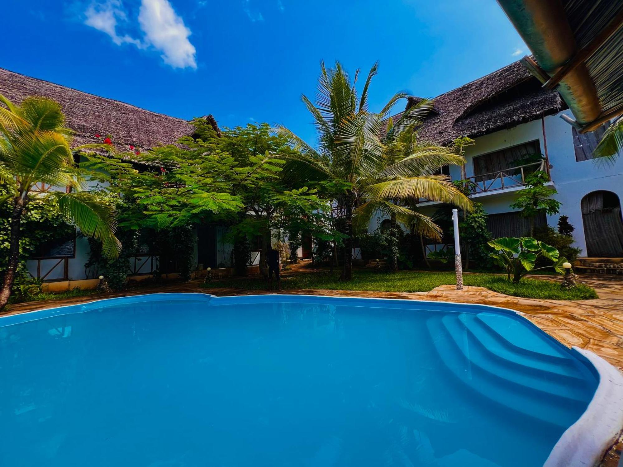 Hotel Tropical Nungwi Exterior foto