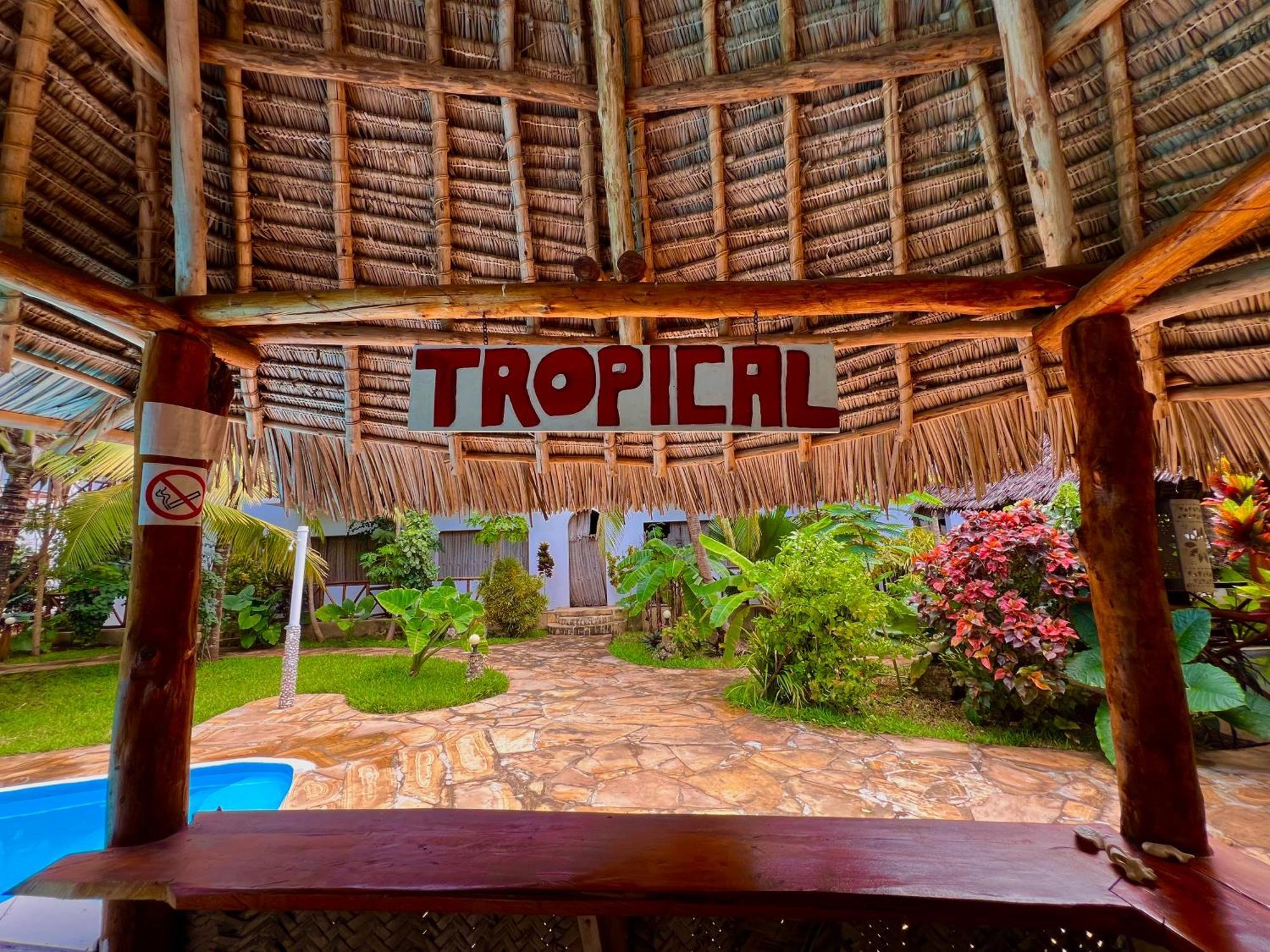 Hotel Tropical Nungwi Exterior foto